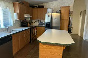 550 S State St, Sutherlin, OR 97479 - Photo 13