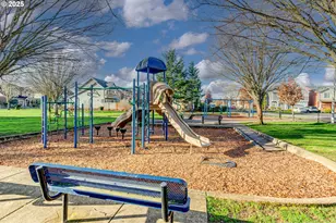 950 SW 17th Way, Troutdale, OR 97060 - Photo 41