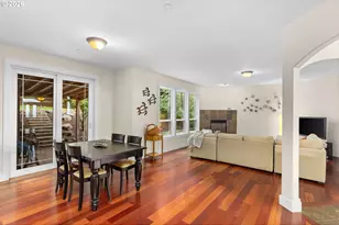 10126 NW Ash Ct, Portland, OR 97231 - Photo 13