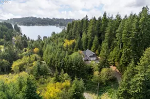 2708 NE East Devils Lake Rd, Otis, OR 97368 - Photo 25
