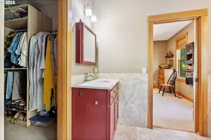 4069 Post Canyon Dr, Hood River, OR 97031 - Photo 29