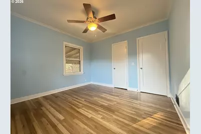 729 NE 117th Ave, Portland, OR 97220 - Photo 11