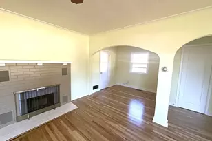 729 NE 117th Ave, Portland, OR 97220 - Photo 5