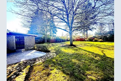 729 NE 117th Ave, Portland, OR 97220 - Photo 21