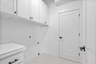 14196 SE Iseli Ln, Clackamas, OR 97015 - Photo 7