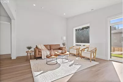 14196 SE Iseli Ln, Clackamas, OR 97015 - Photo 11