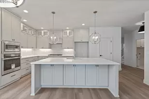 14196 SE Iseli Ln, Clackamas, OR 97015 - Photo 11