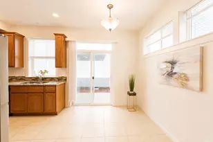 1490 SE 117th Ave, Portland, OR 97216 - Photo 9