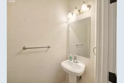 1490 SE 117th Ave, Portland, OR 97216 - Photo 13