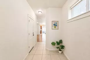 1490 SE 117th Ave, Portland, OR 97216 - Photo 3