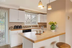 6844 SE 92nd Ave, Portland, OR 97266 - Photo 9