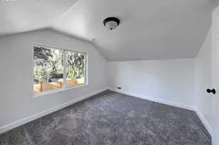 13625 SE Bush St, Portland, OR 97236 - Photo 11