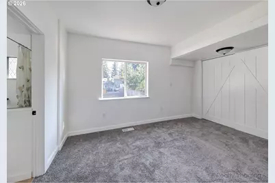 13625 SE Bush St, Portland, OR 97236 - Photo 7