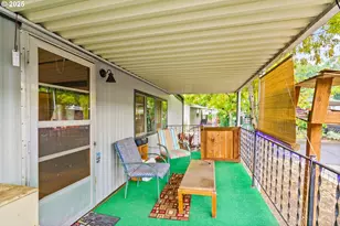 1475 Green Acres Rd, Eugene, OR 97408 - Photo 5