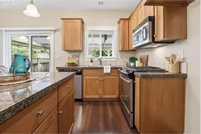 8010 SE Tolman St, Portland, OR 97206 - Photo 17