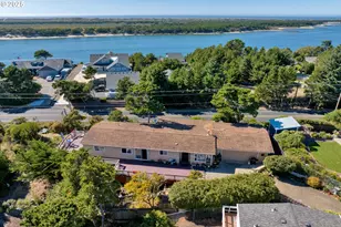 433 Myeena Loop, Florence, OR 97439 - Photo 45