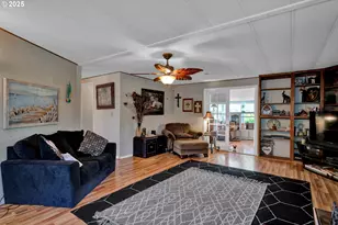 433 Myeena Loop, Florence, OR 97439 - Photo 5