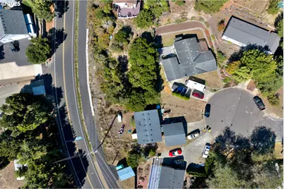 433 Myeena Loop, Florence, OR 97439 - Photo 47