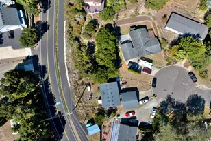 433 Myeena Loop, Florence, OR 97439 - Photo 47