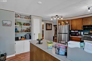 433 Myeena Loop, Florence, OR 97439 - Photo 11