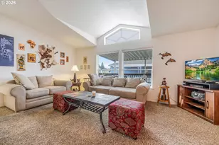 900 NE Francis Ave, Gresham, OR 97030 - Photo 3