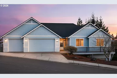 125 Ship Watch Cir, Kalama, WA 98625 - Photo 1