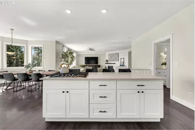 125 Ship Watch Cir, Kalama, WA 98625 - Photo 11