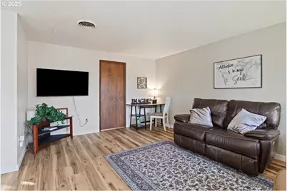 2801 Raleigh Ct SE, Albany, OR 97322 - Photo 3