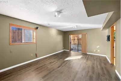 4715 NW Kiwanda Dr, Portland, OR 97229 - Photo 15