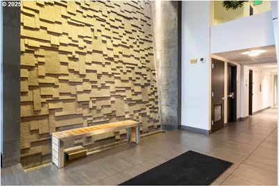 1260 NW Naito Pkwy #801B, Portland, OR 97209 - Photo 7