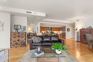 1260 NW Naito Pkwy, Portland, OR 97209 - Photo 21