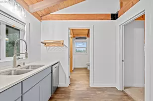 38960 SE Rude Rd, Sandy, OR 97055 - Photo 13