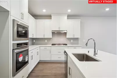 2402 S 3rd Way, Ridgefield, WA 98642 - Photo 9