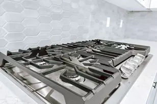 2402 S 3rd Way, Ridgefield, WA 98642 - Photo 3