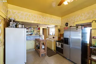 1102 S Roosevelt St, Goldendale, WA 98620 - Photo 7