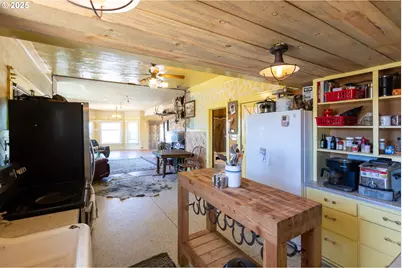 1102 S Roosevelt St, Goldendale, WA 98620 - Photo 11