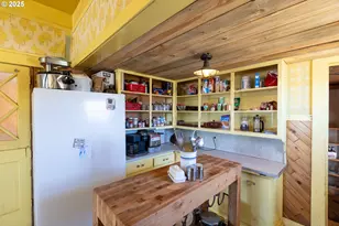 1102 S Roosevelt St, Goldendale, WA 98620 - Photo 9