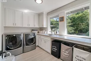 5328 Lower Dr, Lake Oswego, OR 97035 - Photo 31