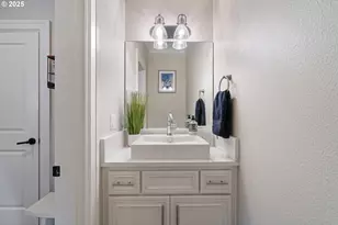 5328 Lower Dr, Lake Oswego, OR 97035 - Photo 17