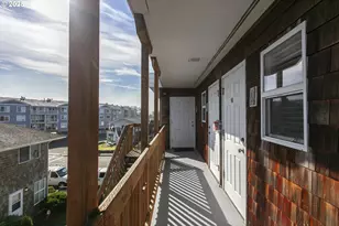 40 Avenue U, Seaside, OR 97138 - Photo 11