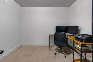 15946 NE Fremont St, Portland, OR 97230 - Photo 19