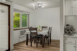 15946 NE Fremont St, Portland, OR 97230 - Photo 9
