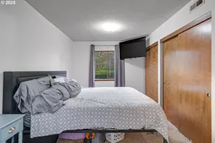 15946 NE Fremont St, Portland, OR 97230 - Photo 23