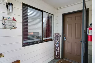 15946 NE Fremont St, Portland, OR 97230 - Photo 3