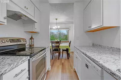 15946 NE Fremont St, Portland, OR 97230 - Photo 15