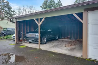 15946 NE Fremont St, Portland, OR 97230 - Photo 33