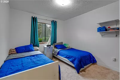 15946 NE Fremont St, Portland, OR 97230 - Photo 19