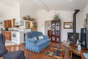 5305 NE 49th St, Neotsu, OR 97364 - Photo 23