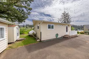 5305 NE 49th St, Neotsu, OR 97364 - Photo 7