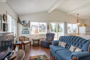 5305 NE 49th St, Neotsu, OR 97364 - Photo 17